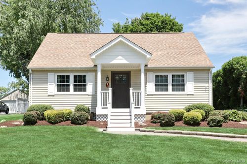 25 Amory Ave, Pearl River, NY, 10965-1214 | Card Image