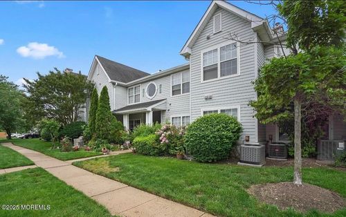 105 Des Moines Ct, Tinton Falls, NJ, 07712-3187 | Card Image
