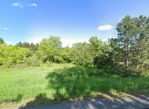 1223 52nd St, Hudson, WI, 54016-6812 | Card Image