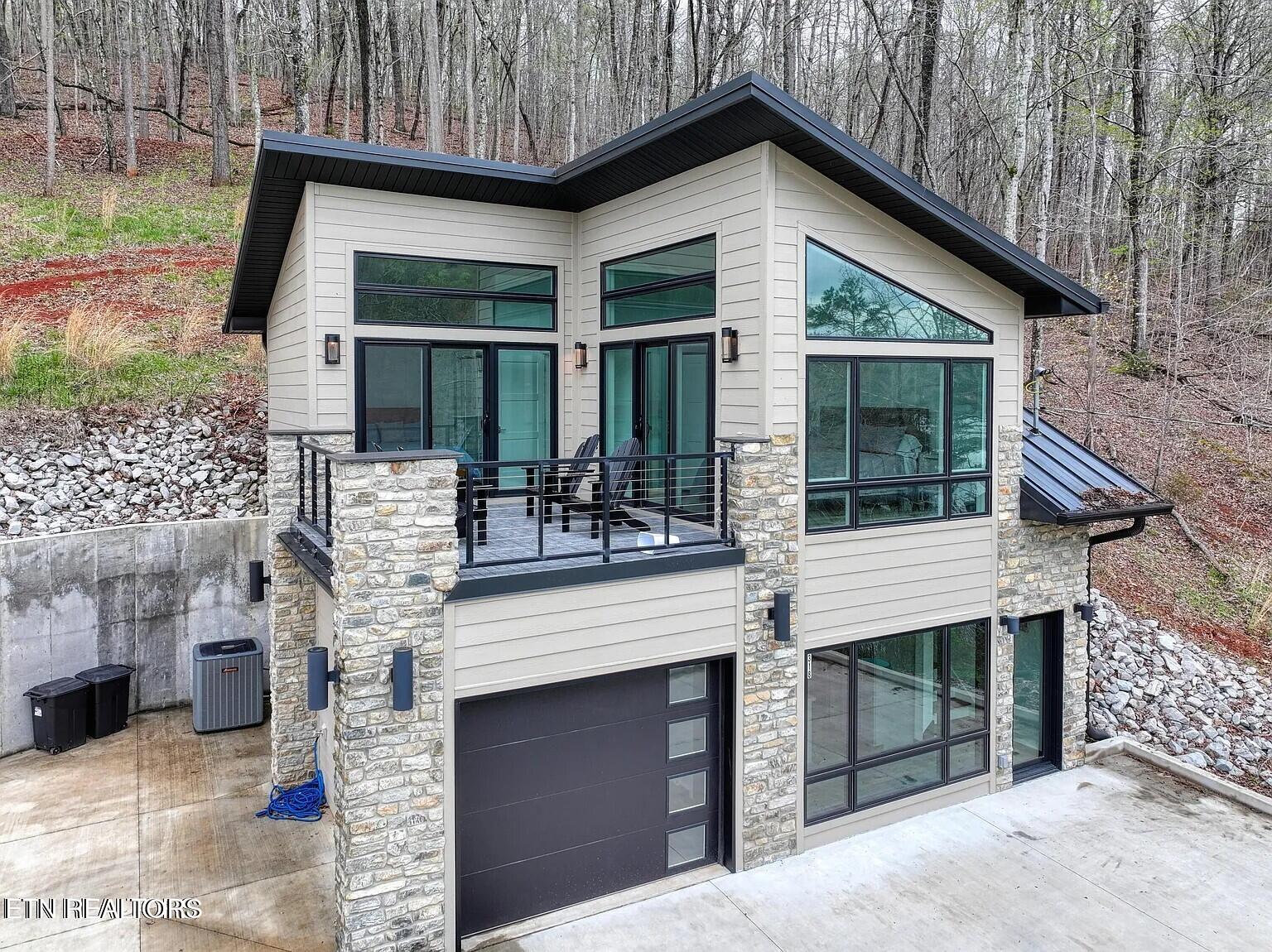 Residential in LaFollette 2