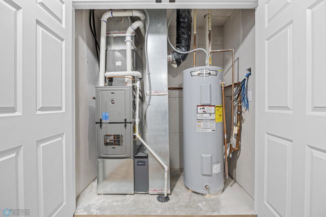 Utility Room | Image 23
