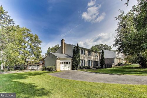 10323 Snowpine Way, POTOMAC, MD, 20854-3940 | Card Image