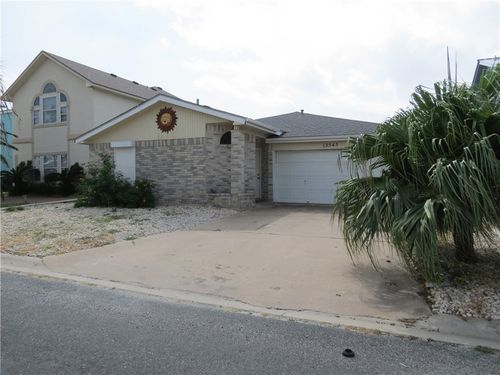 13545 Carlos Fifth Ct, Corpus Christi, TX, 78418-6913 | Card Image