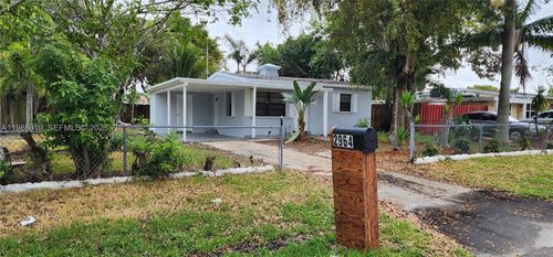 2964 Ne 12th Ter, Pompano Beach, FL, 33064-6803 | Card Image