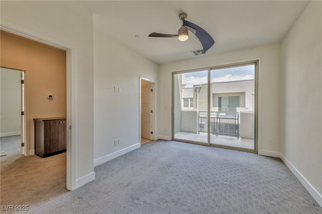 UNIT-211 - 11258 Essence Point Ave, Condo with 2 bedrooms, 2 bathrooms and null parking in Las Vegas NV | Image 6