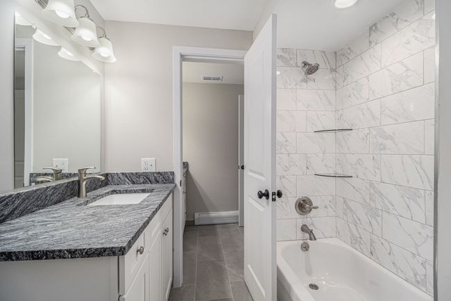 29555 Heritage Ln, House other with 4 bedrooms, 3 bathrooms and null parking in Southfield MI | Image 21