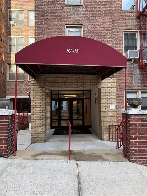 apt-7h-67-25 Clyde St, Forest Hills, NY, 11375-4021 | Card Image
