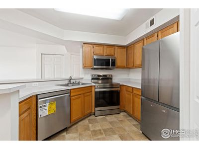 140 - 4545 Wheaton Dr, Home with 1 bedrooms, 1 bathrooms and null parking in Fort Collins CO | Image 3