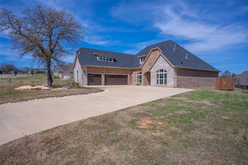 4028 Pinnacle Rdg, Granbury, TX, 76049-6228 | Card Image