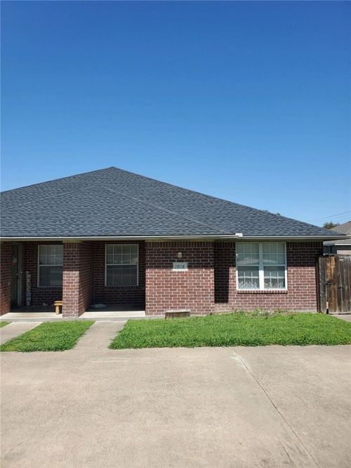 1016 Sun Meadow Court, College Station, TX, 77845 | Card Image