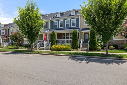 2073 Oglethorpe Dr, Franklin, TN, 37064-1841 | Card Image