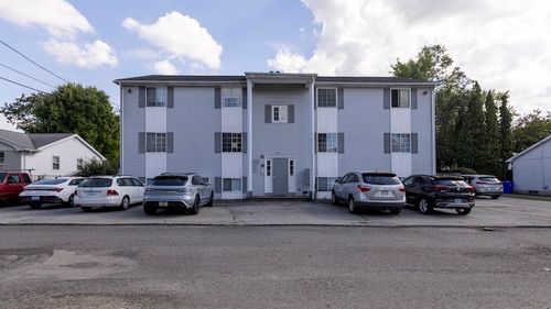 unit-3-19 Warren Ave, North Providence, RI, 02911-2466 | Card Image