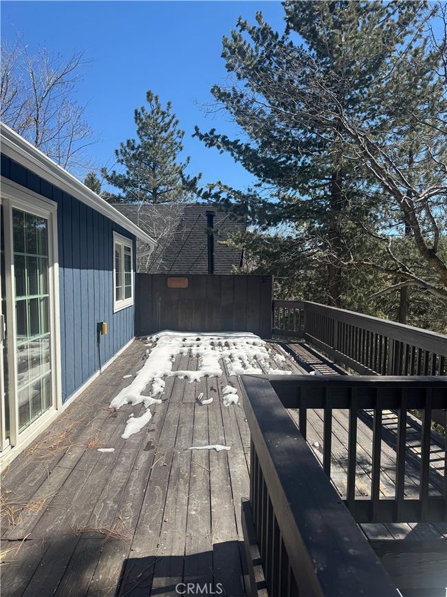 32395 Scandia Dr, House other with 3 bedrooms, 2 bathrooms and null parking in Running Springs CA | Image 4