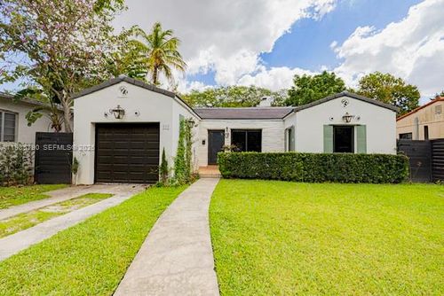 0-375 De Soto Dr, Miami Springs, FL, 33166 | Card Image