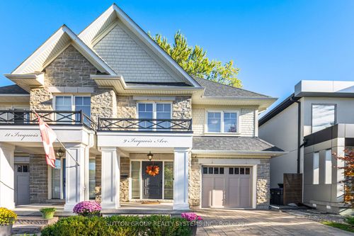 {{alt}} | Card Image