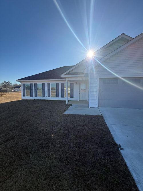 1046 Field St, Dudley, GA, 31022-2152 | Card Image