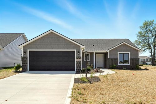 11122 Oaklynn Reserve Blvd, Fort Wayne, IN, 46835-0090 | Card Image