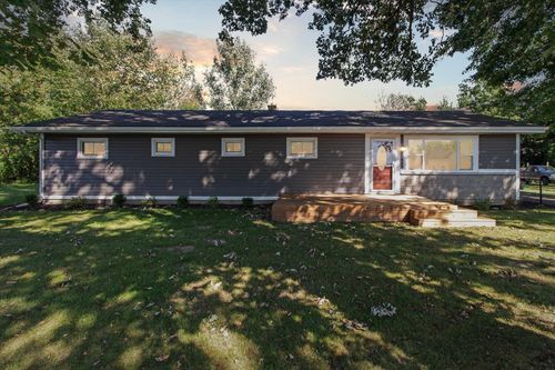 418 N Newton St, Middleton, MI, 48856-9700 | Card Image