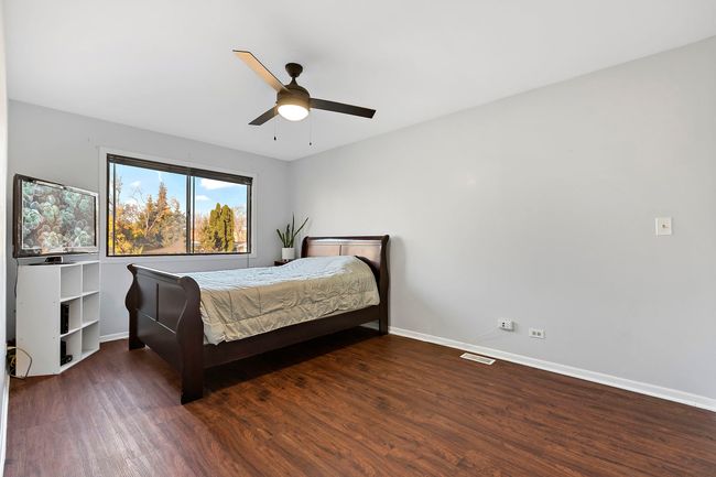 125C - 878 Cambridge Pl, Home with 2 bedrooms, 2 bathrooms and 1 parking in Wheeling IL | Image 10