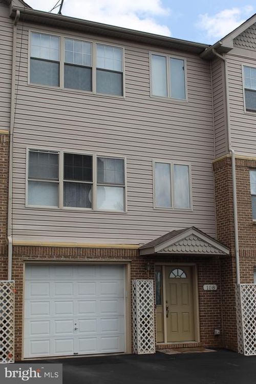 108 Day Break Dr, CUMBERLAND, MD, 21502-2578 | Card Image