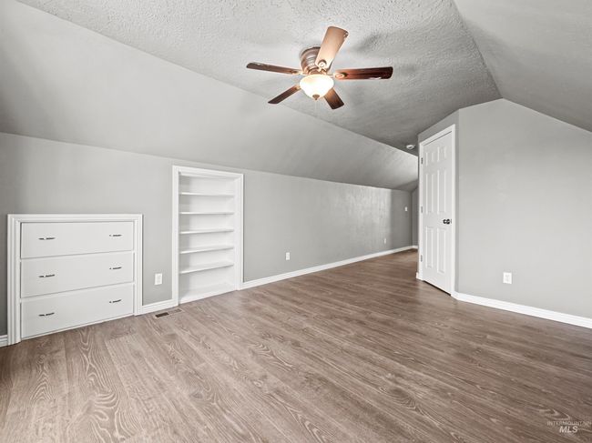 3500 W Overland Rd, Home with 5 bedrooms, 3 bathrooms and 5 parking in Boise ID | Image 25