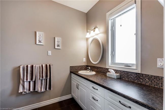 86 Willits Cres, House other with 5 bedrooms, 3 bathrooms and 8 parking in Saint George ON | Image 21