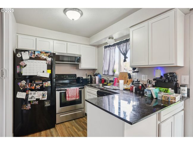 Kitchen | Image 26