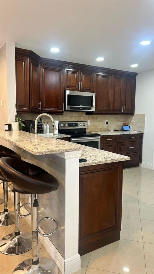 5301 Canoe Bend Dr, Lake Worth, FL, 33463-7447 | Card Image