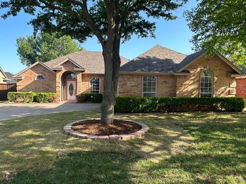 704 Mcmurry, Waxahachie, TX, 75165-4645 | Card Image