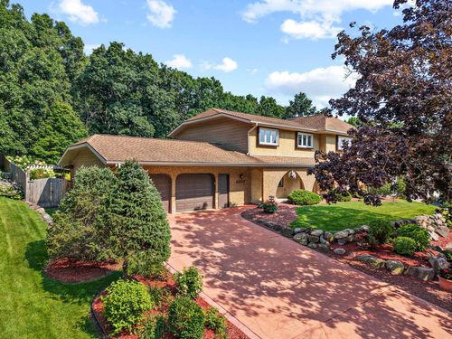 6207 Indian Mound Drive, McFarland, WI, 53558 | Card Image