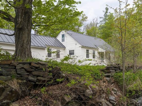 8913 County Rd, Calais, VT, 05648-7510 | Card Image