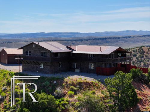 43 Red Cliff Rd, Lander, WY, 82520-9441 | Card Image