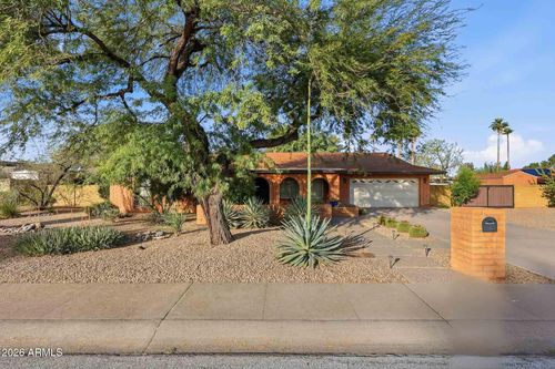 11236 N 42nd Pl, Phoenix, AZ, 85028-2928 | Card Image