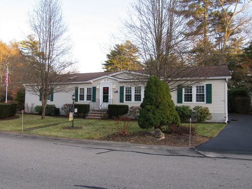 2 Heather Ln, Carver, MA, 02330-1557 | Card Image