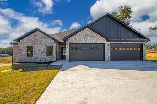 1001 Duke Dr, Bauxite, AR, 72011-5022 | Card Image