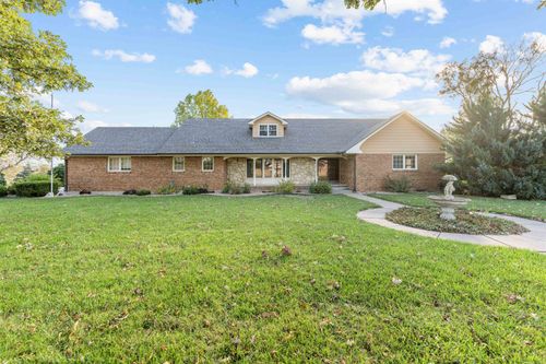 443 Meadowlark Dr, Minneapolis, KS, 67467-3007 | Card Image