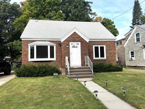 222 S Superior Street, Antigo, WI, 54409 | Card Image