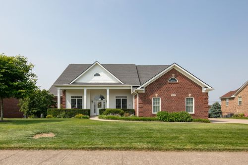 811 Corbitt Dr, Wilmore, KY, 40390-1066 | Card Image