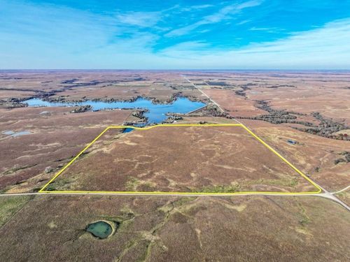 000 P Rd, Eureka, KS, 67045 | Card Image