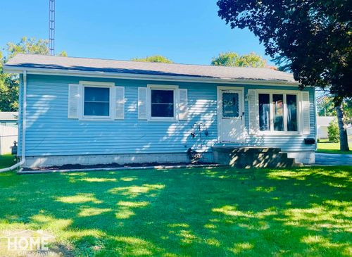 918 Dingwall Dr, Owosso, MI, 48867-1847 | Card Image