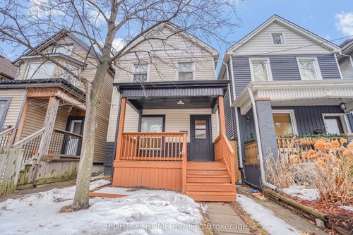 155 Avondale St, Hamilton, ON, L8L7C1 | Card Image