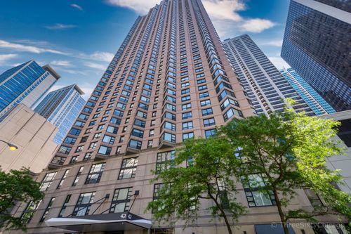 apt-2403-401 Ontario St, Chicago, IL, 60611-7181 | Card Image