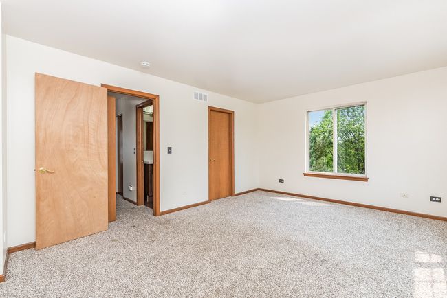 2593 Canyon Dr, Townhouse with 3 bedrooms, 2 bathrooms and 4 parking in Plainfield IL | Image 18