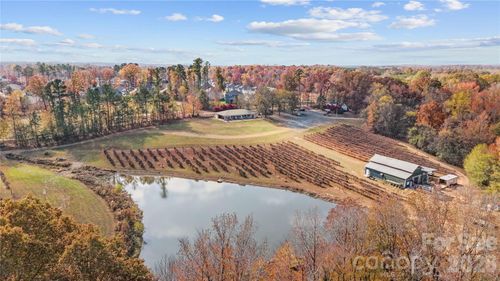 11685 Reed Mine Rd, Midland, NC, 28107-8617 | Card Image