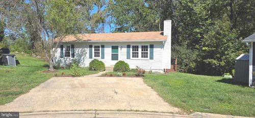 125 Oak View Dr Se, LEESBURG, VA, 20175-4030 | Card Image