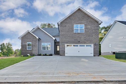 502 N Halifax Ct, Clarksville, TN, 37040-6334 | Card Image