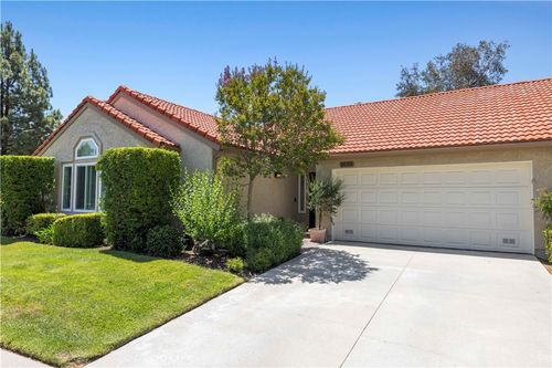 238-26315 Rainbow Glen Dr, Newhall, CA, 91321-1392 | Card Image