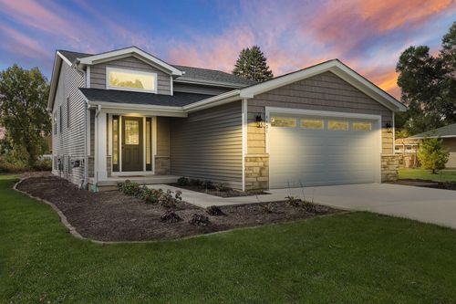 4401 122nd St, Pleasant Prairie, WI, 53158-3929 | Card Image