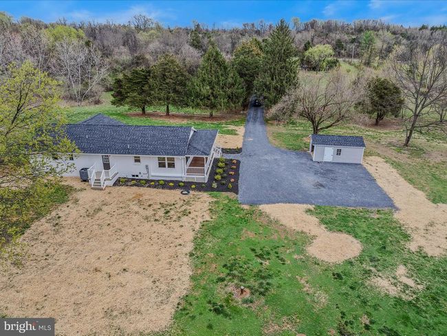 89 Morgan Grove Rd, Home with 4 bedrooms, 3 bathrooms and null parking in SHEPHERDSTOWN WV | Image 53
