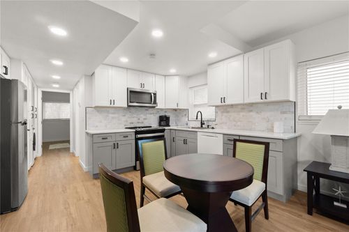 apt-6-3675 Gulf Blvd, ST PETE BEACH, FL, 33706-3931 | Card Image